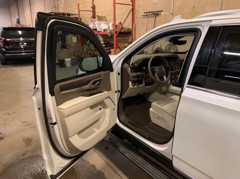 GMC Denali (White Interior)