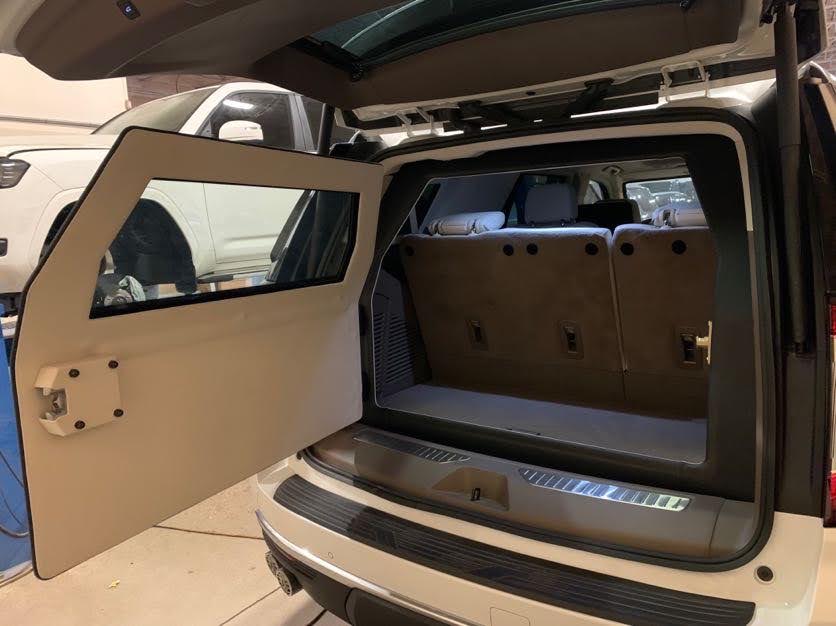 GMC Denali (White Interior)