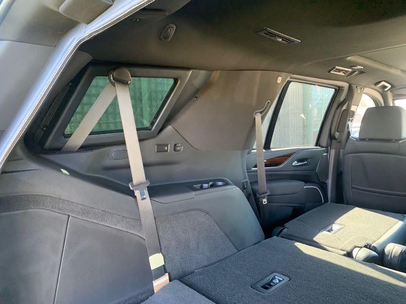 Cadillac Escalade (Black Interior)