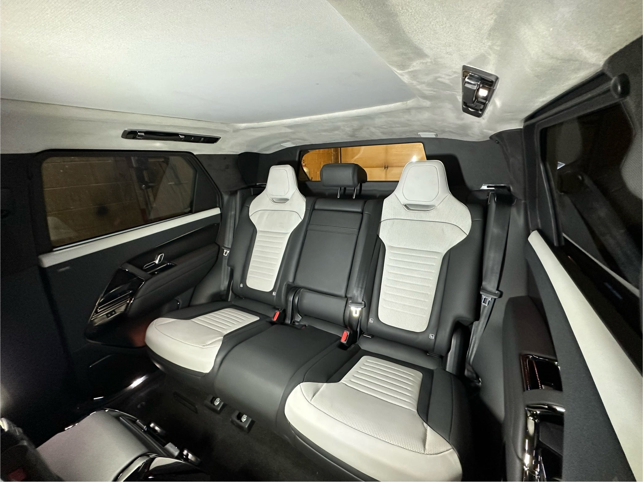 Range Rover SV Sport