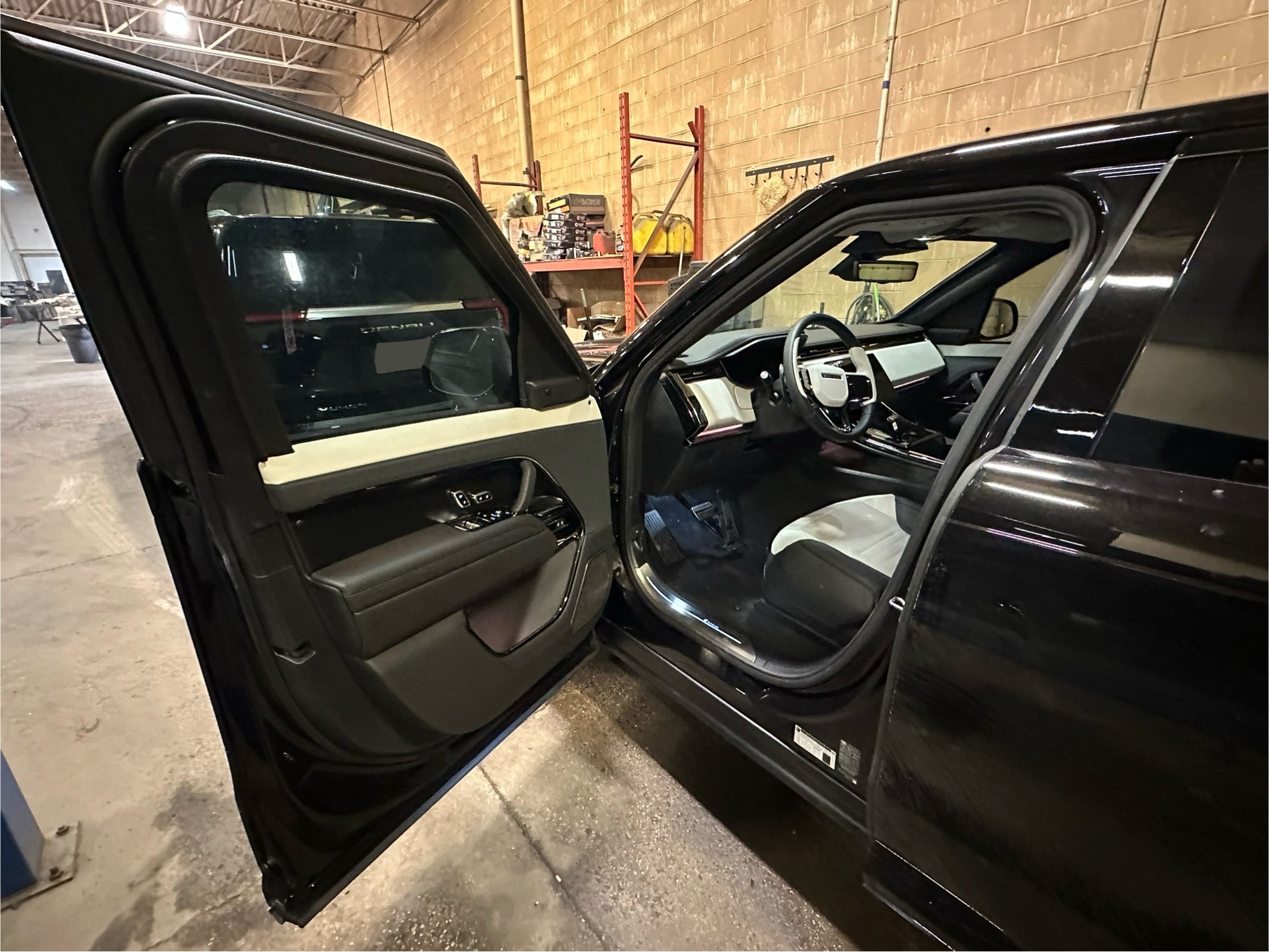 Range Rover SV Sport