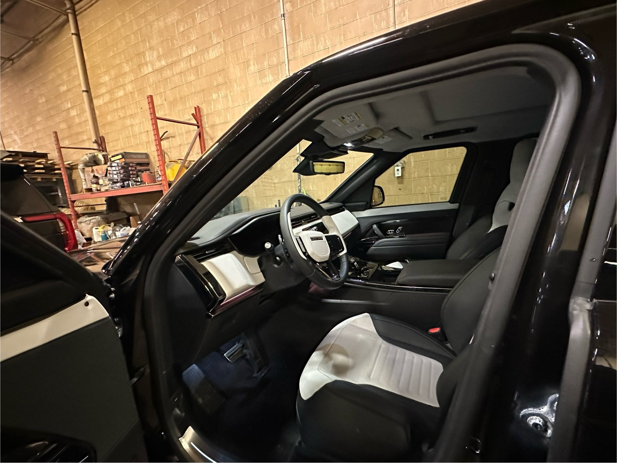 Range Rover SV Sport