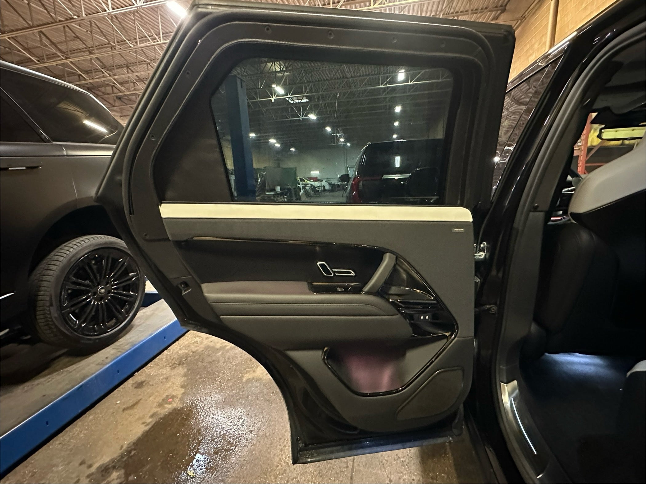 Range Rover SV Sport